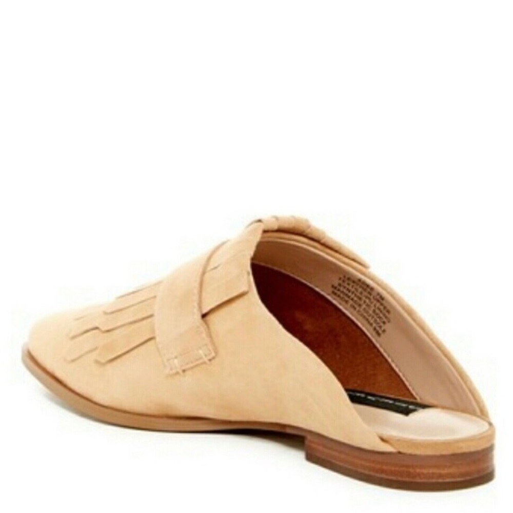 SOLD NWOT Steve Madden Tan Suede Fringe Mules - Picture 2 of 3
